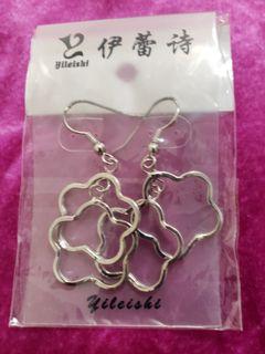 Earrings (4 different pairs)