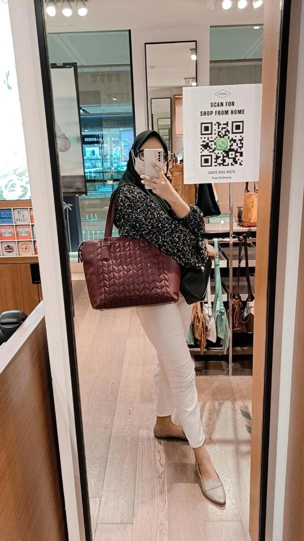 Fossil top jacqueline wine