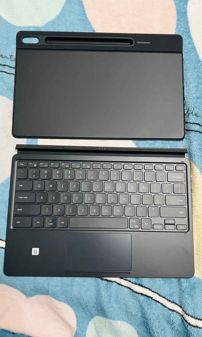 Galaxy Tab S8+ Keyboard Case with Trackpad, Mobile Phones & Gadgets