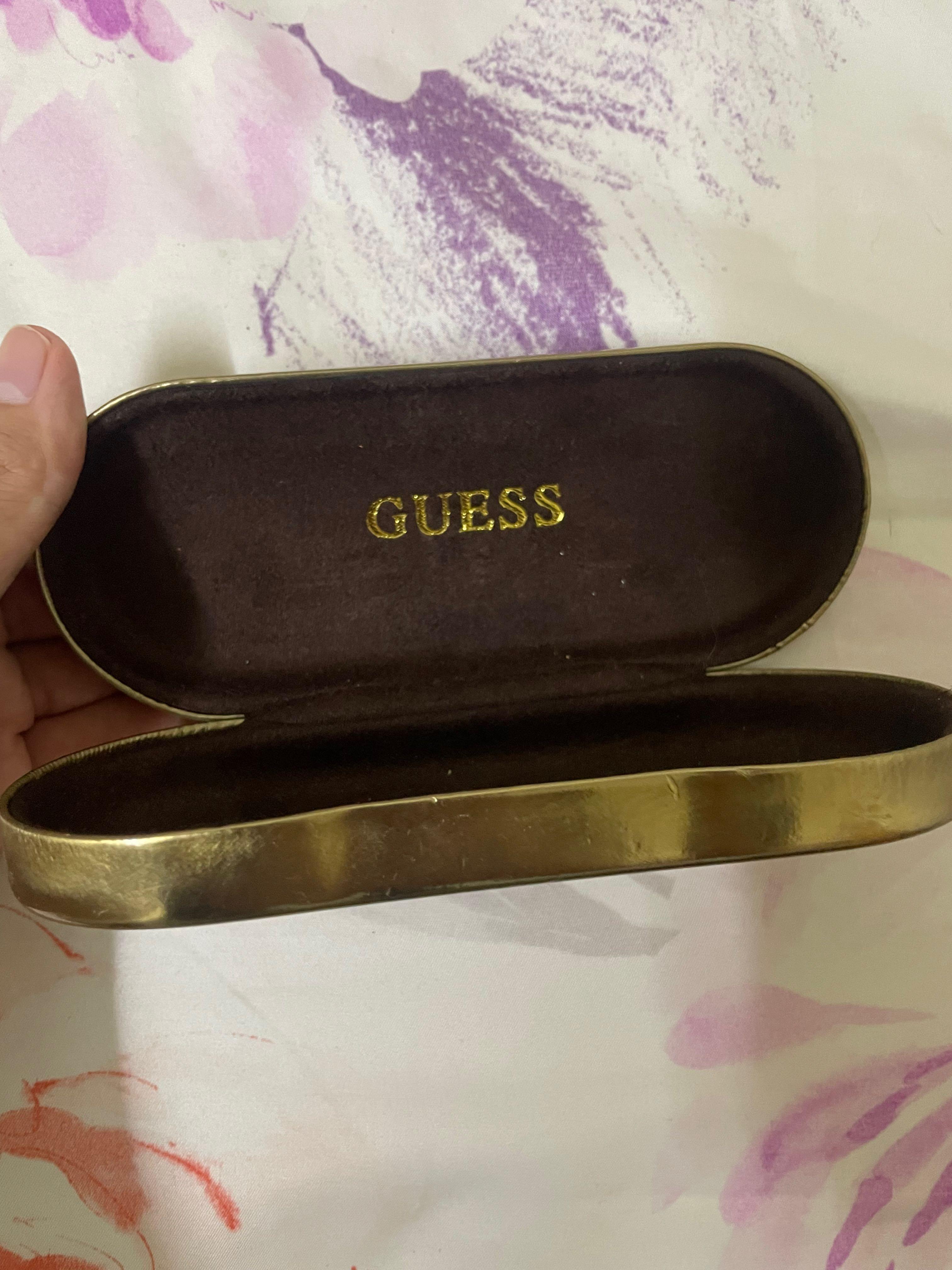 Guess glasses case online