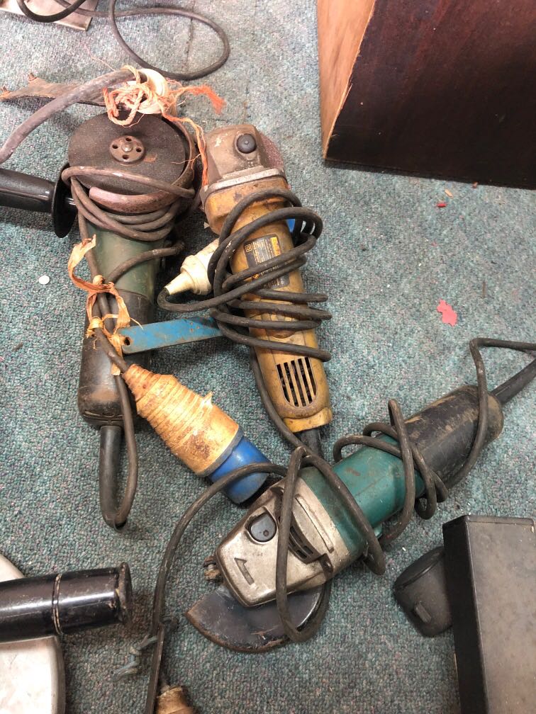 Hand grinders 3 for 50, Furniture & Home Living, Home Improvement