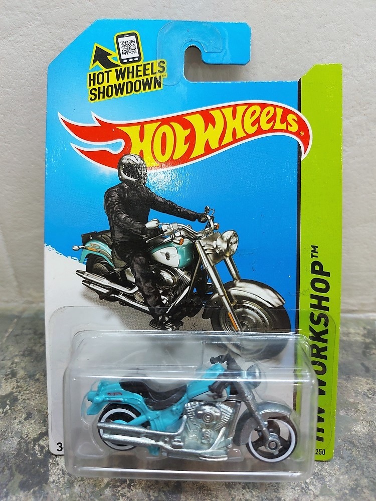 Hot wheels harley davidson motorcycle shop