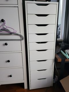 (Category: ) located in . Submitted by incredulos (Listing ID 1178767635, Image 1). Description: .
