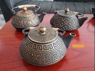Japanese Style Cast Iron Tea Pot, Mini Ceramic Cooker
