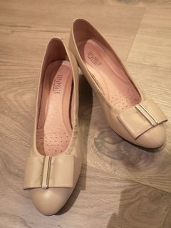 （分類：）位於 。 由 Ms.Choi 提交（商品編號 1178824462，圖片 1）。簡介： 。
