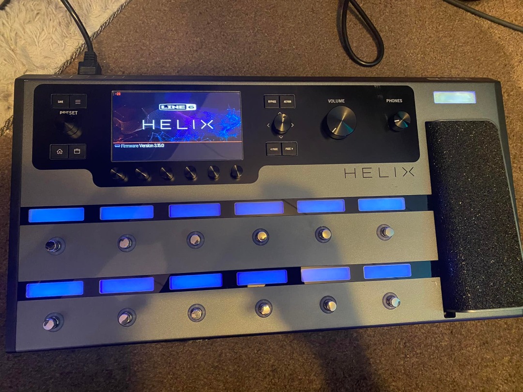 Line 6 Helix Limited Space Gray with FREE Hardcase from Japan