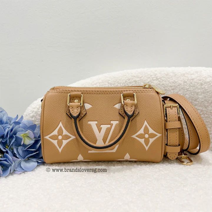 Nano noé leather handbag Louis Vuitton Beige in Leather - 37325476