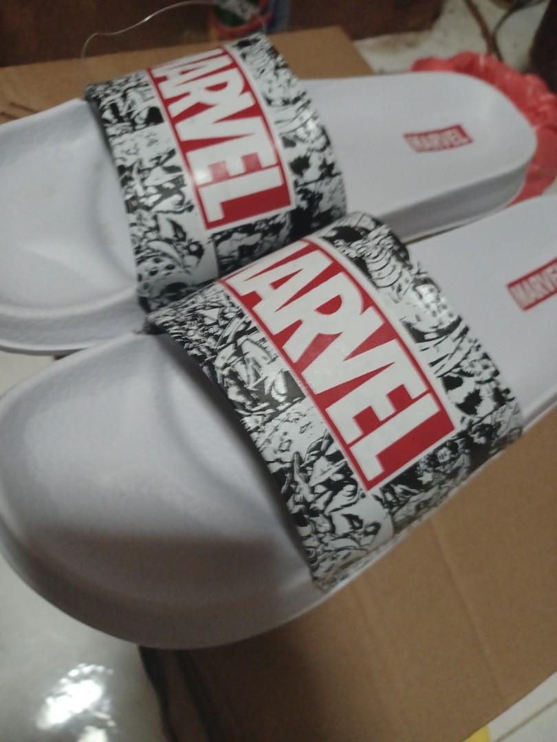 Marvel outlet slip on
