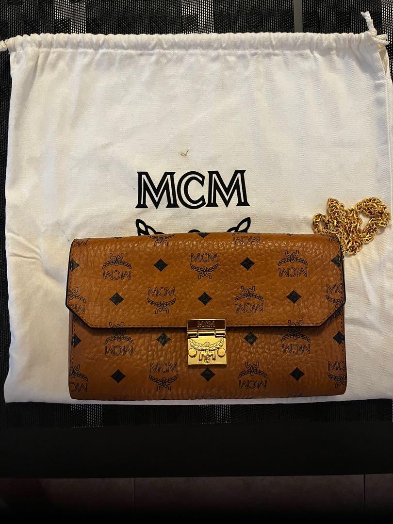 Mcm box crossbody bag deals