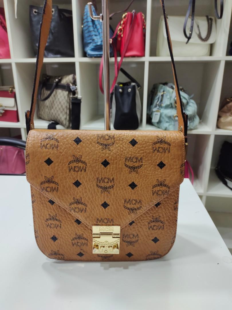 Mcm sling bag 2025