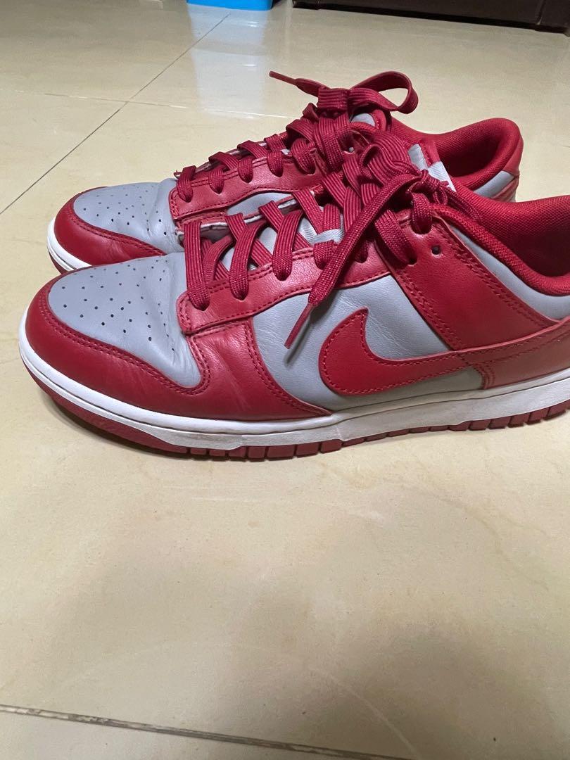 Nike DUNK LOW UNLV 灰紅配色, 他的時尚, 鞋, 運動鞋在旋轉拍賣