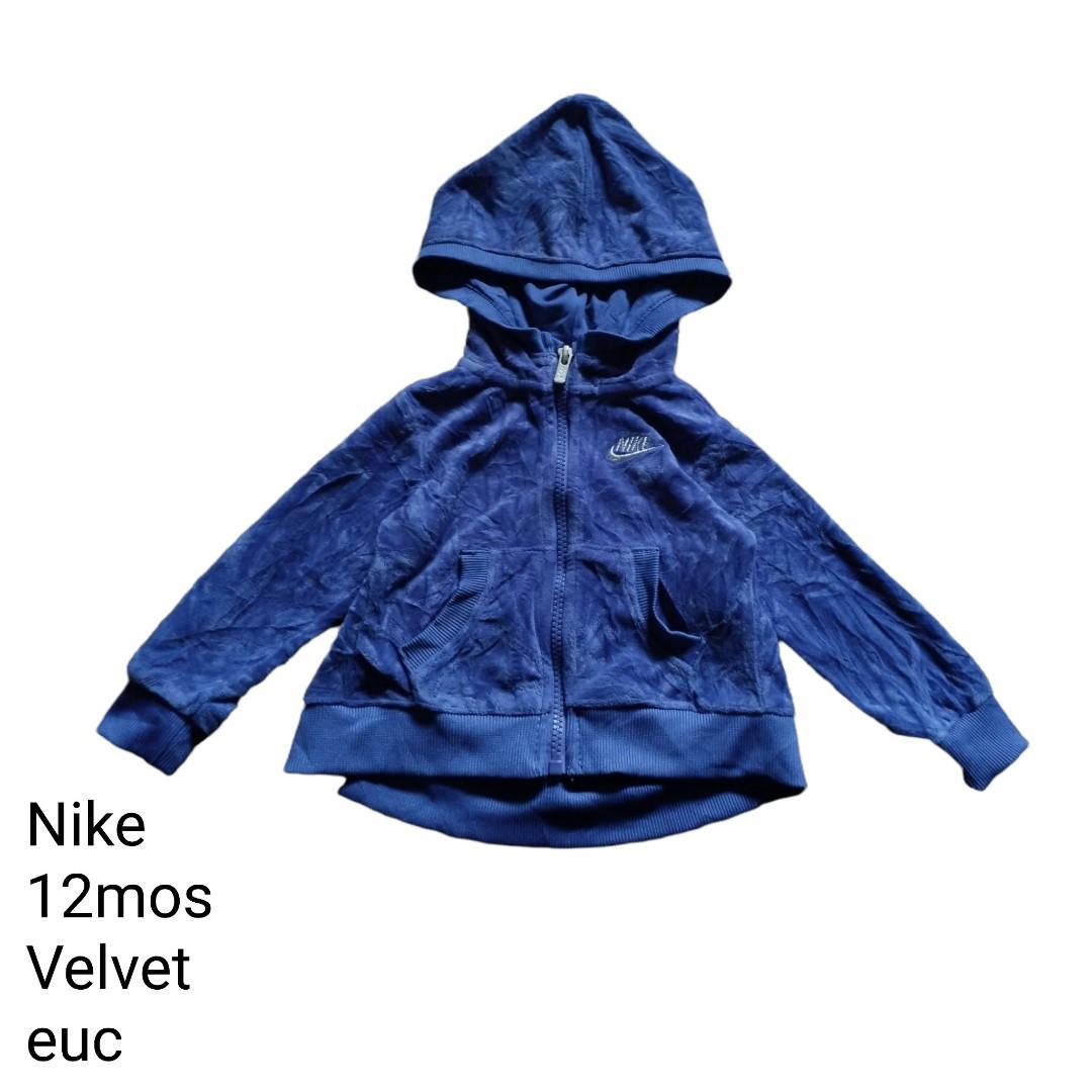 Blue nike velvet hoodie sales