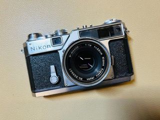 （分類：）位於 。 由 john_yau 提交（商品編號 1178734439，圖片 1）。簡介： 。
