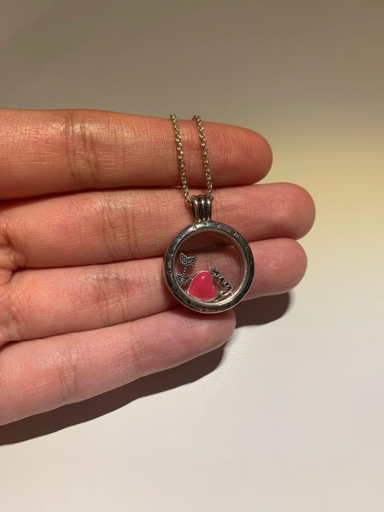 Glass top floating locket