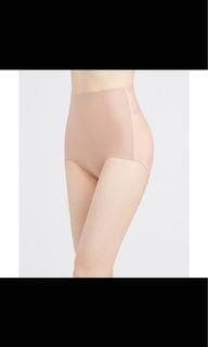 Pierre Cardin Daily Shapers Cooltouch Laminated Girdle
