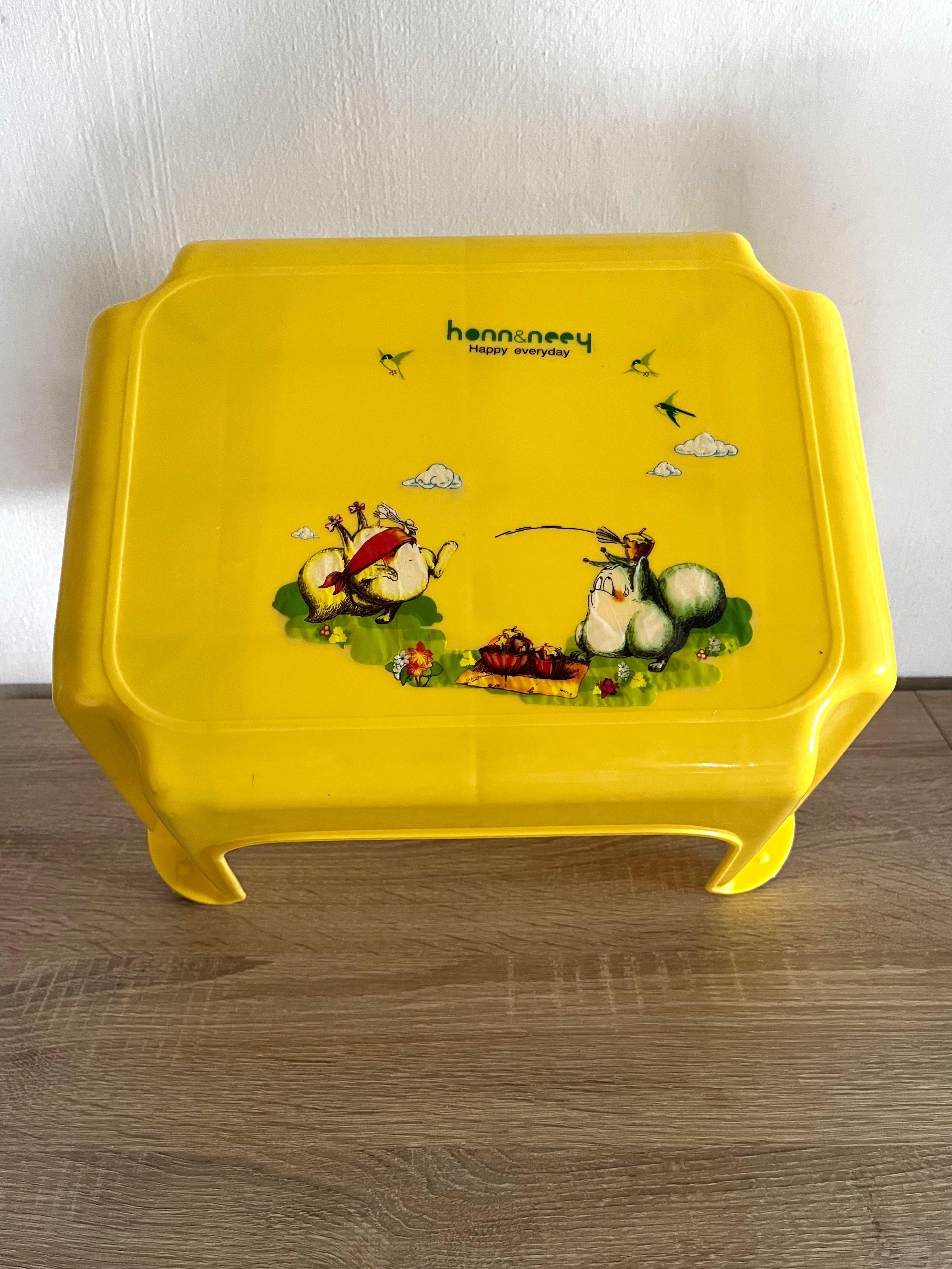 Plastic Stools Chair, Furniture & Home Living, Furniture, Chairs on