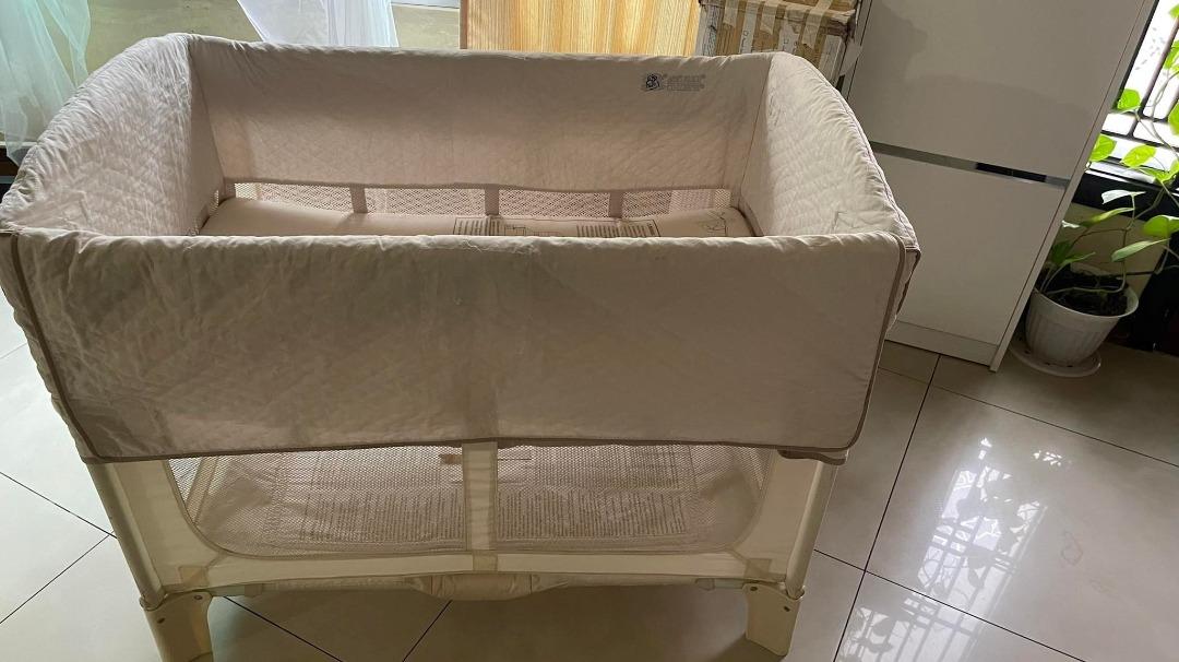 Preloved Arm s Reach Ideal Co Sleeper Babies Kids Baby Nursery