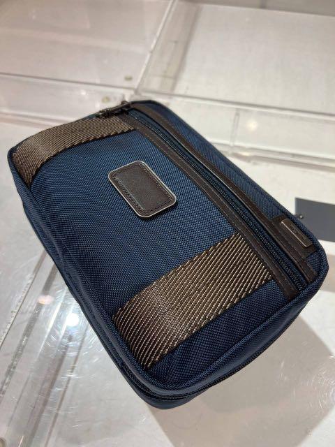 Tumi mckinsey discount store