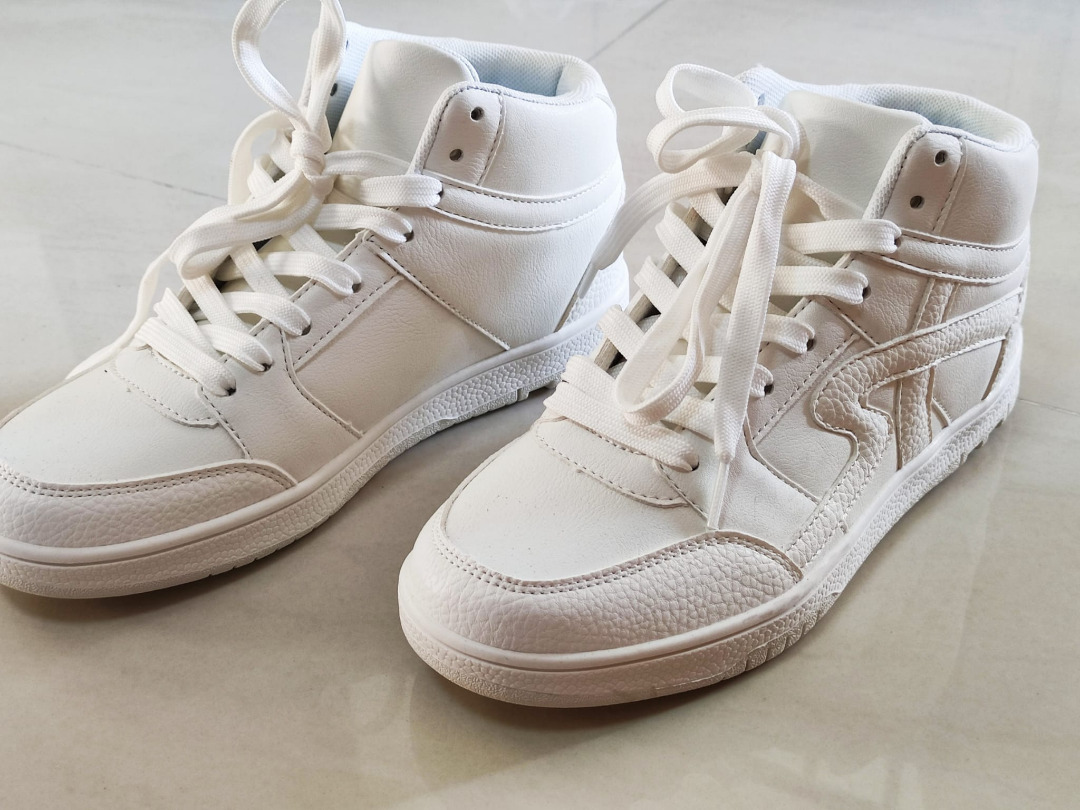 sneakers high price