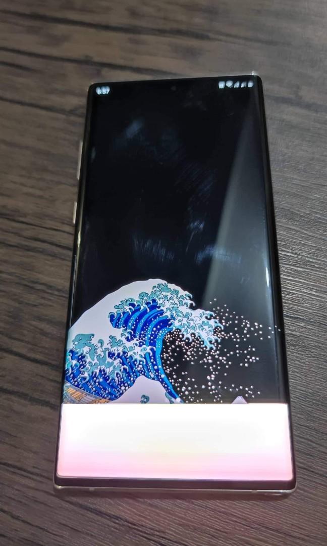 Samsung Note 10+ 256gb with issue (Category: Samsung) located in Bacoor. Submitted by im_nate_g (Listing ID 1178783328, Image 2). Description: Selling for parts or kayo magpagawa (10k+ pagawa) Condition: - Everything working except for LCD - Being used daily hanggang ngayon l, usable naman kailangan lang naka max yung screen brightness. - Pm for more info 10k Very negotiable! Rush!.