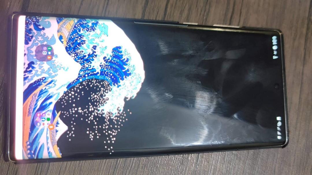 Samsung Note 10+ 256gb with issue (Category: Samsung) located in Bacoor. Submitted by im_nate_g (Listing ID 1178783328, Image 1). Description: Selling for parts or kayo magpagawa (10k+ pagawa) Condition: - Everything working except for LCD - Being used daily hanggang ngayon l, usable naman kailangan lang naka max yung screen brightness. - Pm for more info 10k Very negotiable! Rush!.