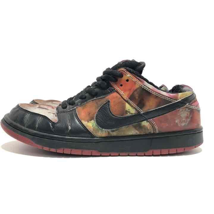 SB DUNK PUSHEAD 1 Men s Fashion Footwear Sneakers on Carousell
