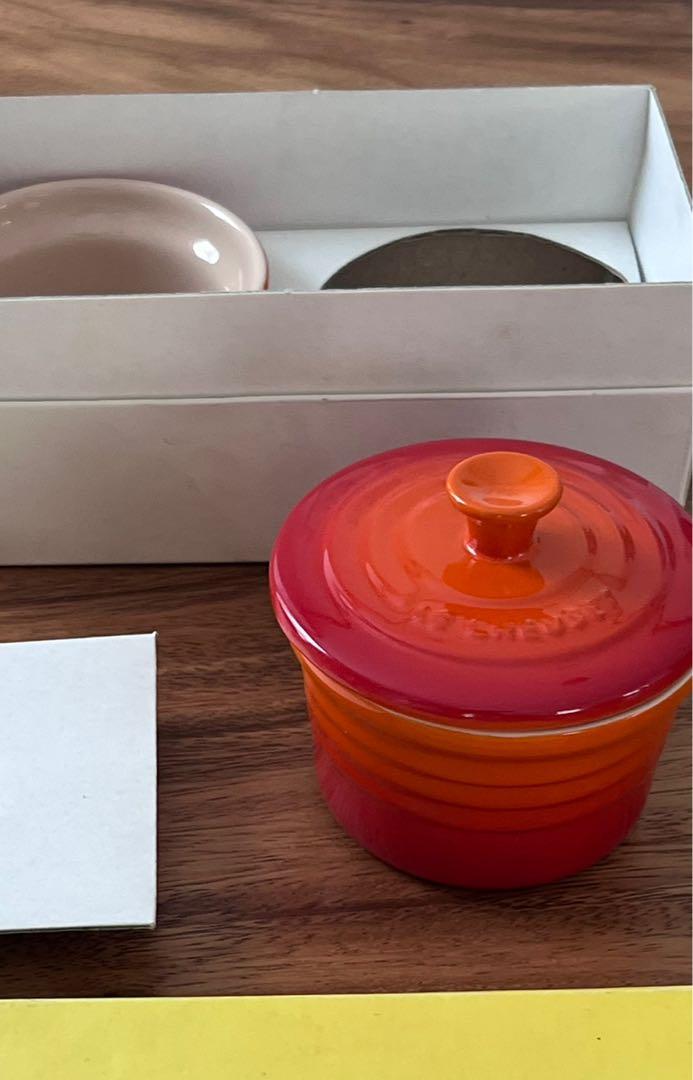 Set of 2 NEW Le Creuset Ramekin Pots, Furniture & Home Living