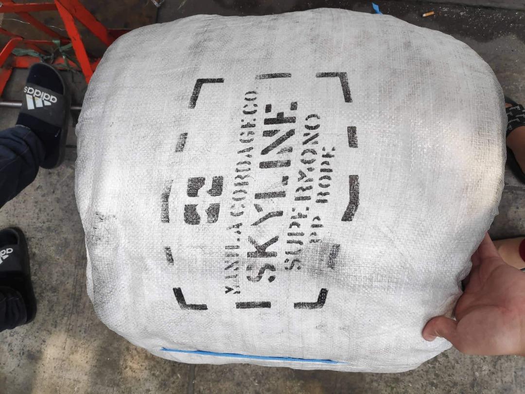 Skyline nylon rope, Commercial & Industrial, Construction Tools ...