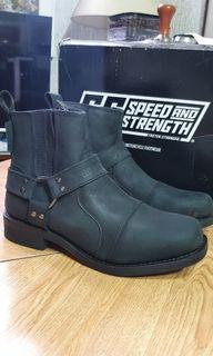 Speed and Strength Cruise Missile Riding Boots - black US men's size 10, brand new