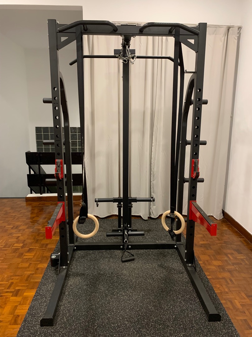 Squat rack PIVOT HR3250 Half rack with Lat pulley tower