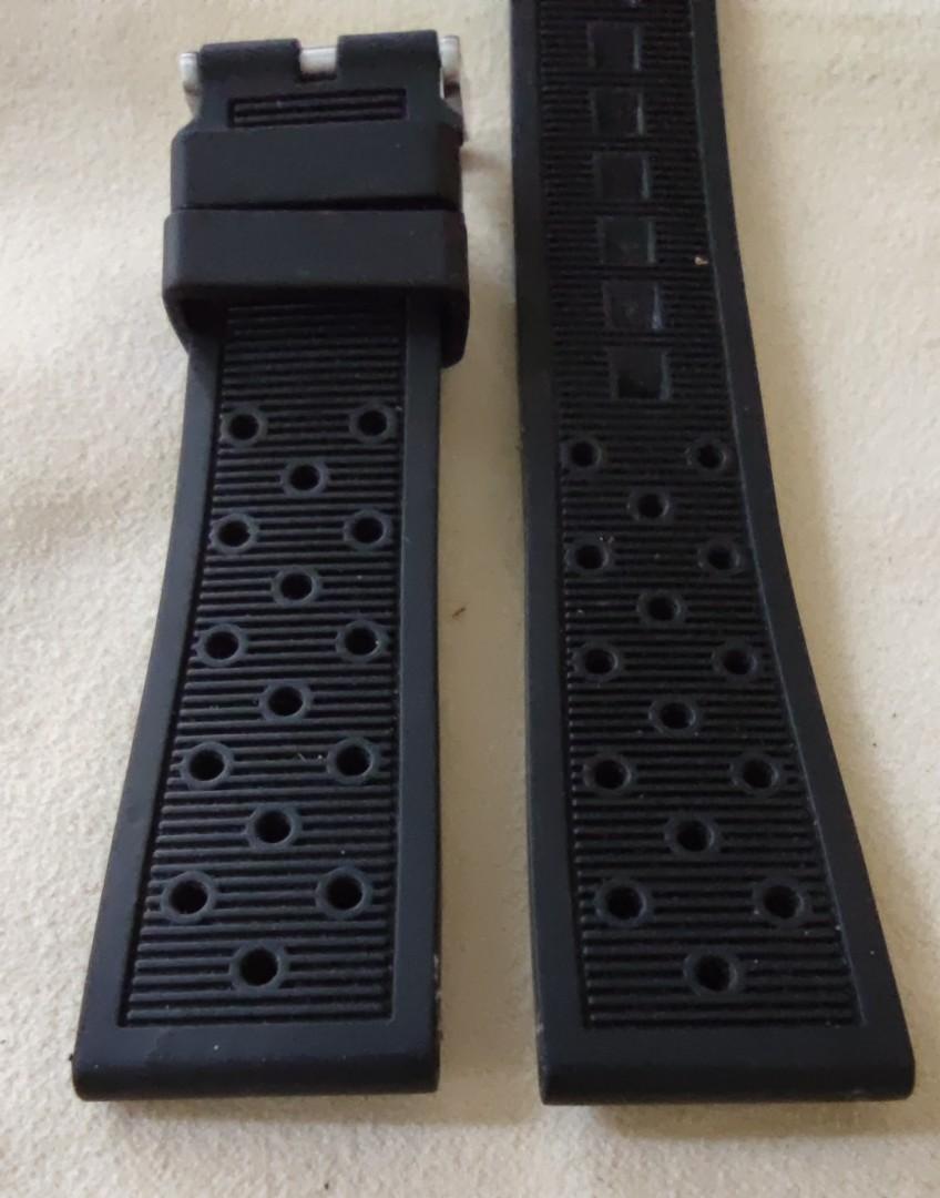 Tag Heuer F1 Rubber Strap, Men's Fashion, Watches & Accessories