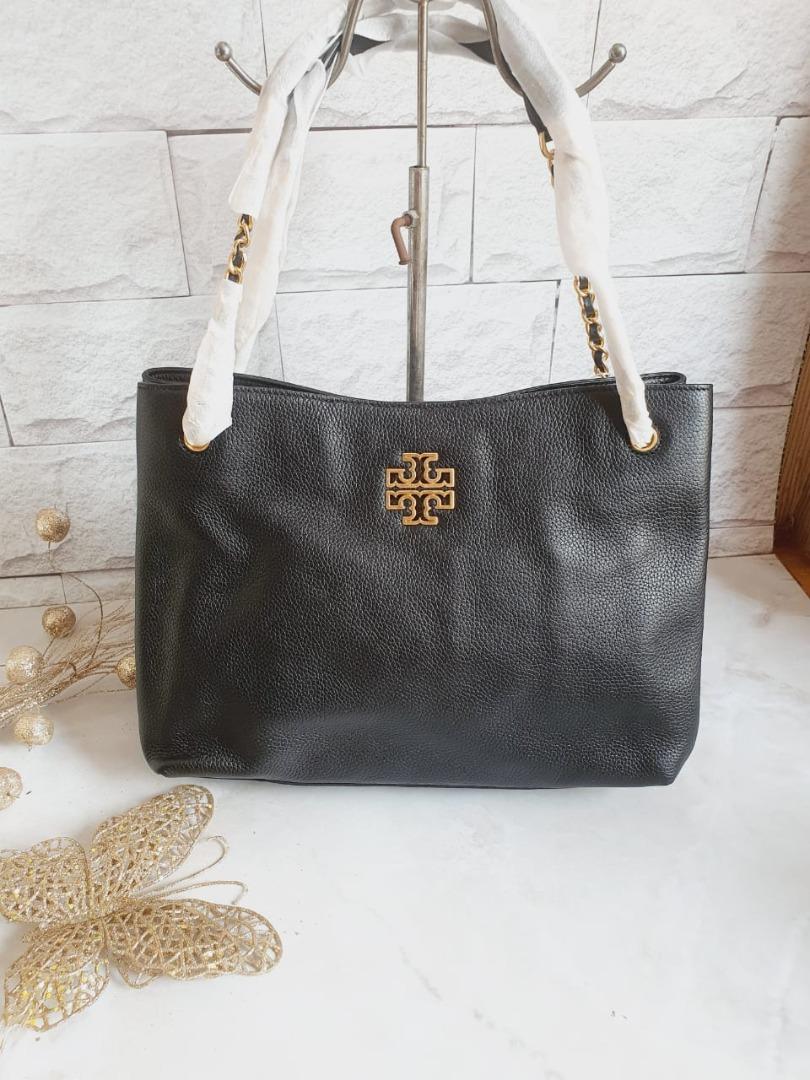 Britten triple outlet compartment tote