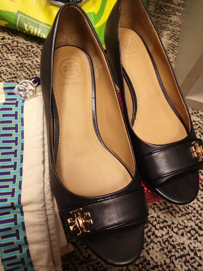 Tory Burch Kira Open Toe Wedge, Luxury, Sneakers & Footwear on Carousell