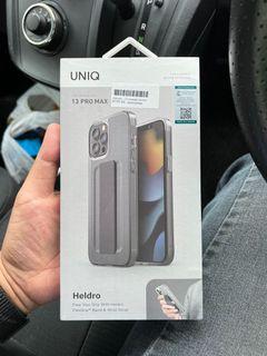 Uniq iphone casing
