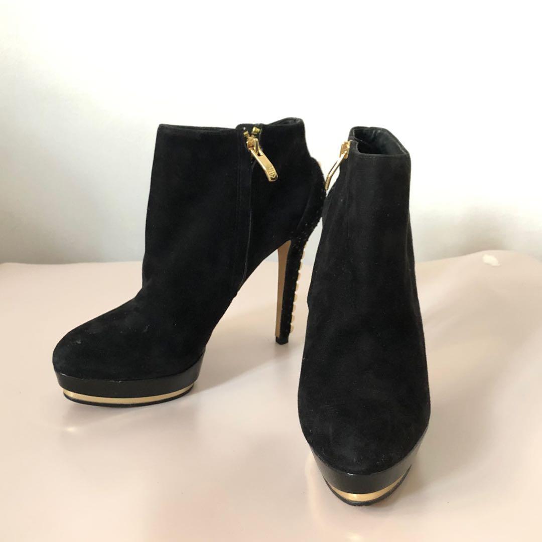 Vince camuto velvet heels new arrivals