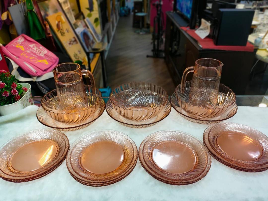 Vintage Rosaline Pink Swirl Arcoroc Dinner Set Hobbies Toys Collectibles Memorabilia Vintage Collectibles On Carousell Vintage Rosaline Pink Swirl Arcoroc Dinner Set Hobbies Toys Collectibles Memorabilia Vintage Collectibles On Carousell