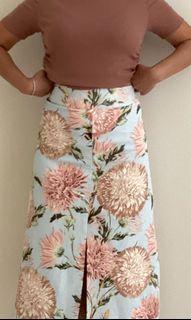 Warehouse floral skirt with free too