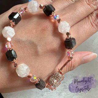 (Category: ) located in . Submitted by MoonlightCrystals (Listing ID 1178749247, Image 1). Description: .