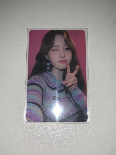 wts kep1er chaehyun doublast musicart LD, Hobbies & Toys, Memorabilia