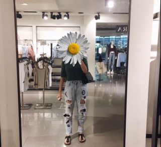 (Category: ) located in . Submitted by somedaze (Listing ID 1178678794, Image 1). Description: .