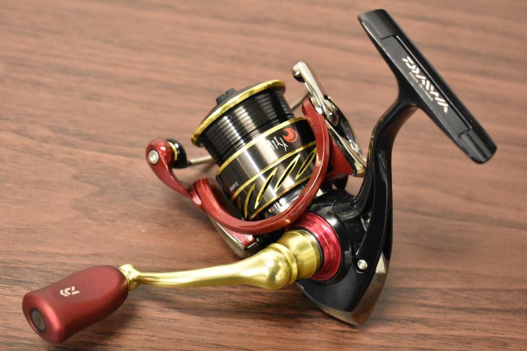 新品】Daiwa ダイワ ソルティスト 月下美人2004 リール 日本製 - リール