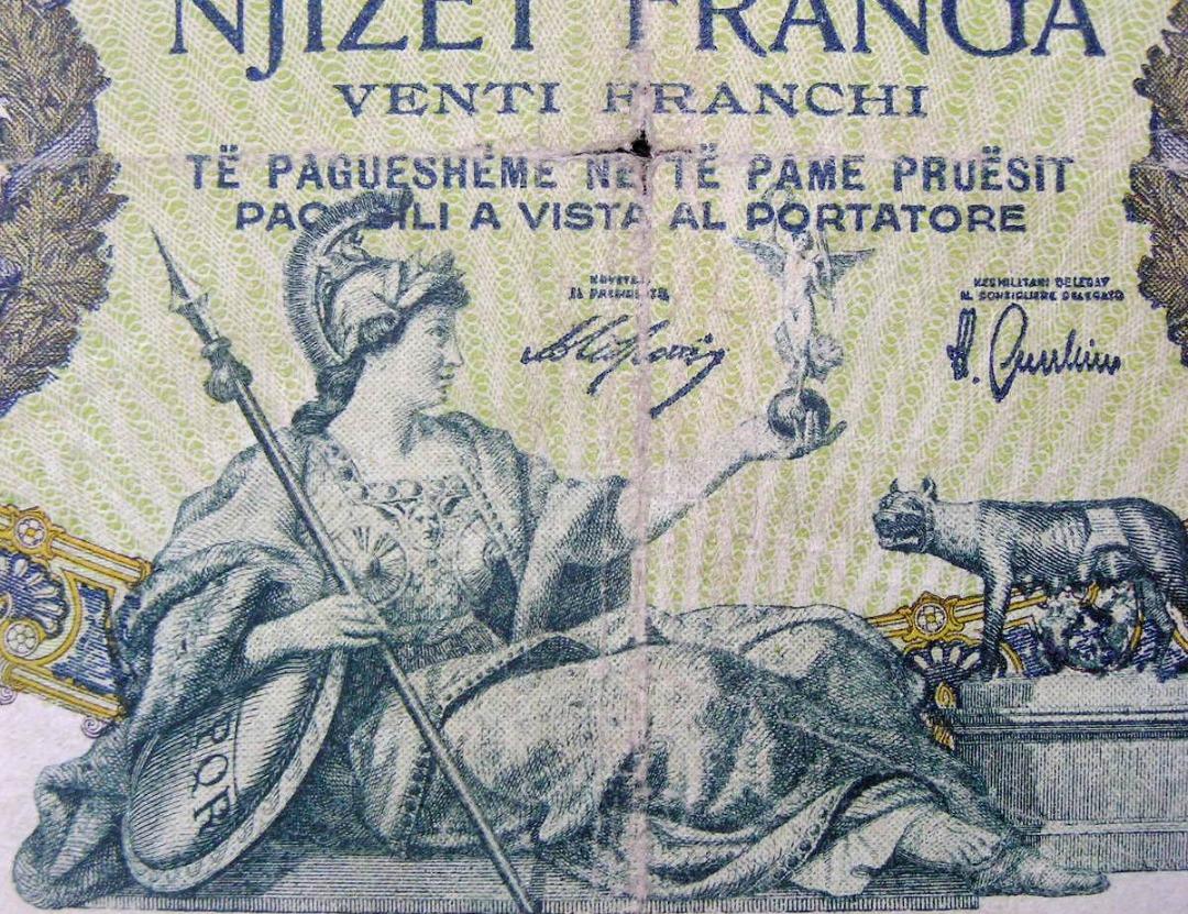 鈔票-1939年阿爾巴尼亞(Albania-Italian occupation)國家銀行手持勝利女神之羅馬女神及羅馬母狼育嬰雕塑雙頭鷹國徽20法郎鈔票(二戰意大利佔領時期),  興趣及遊戲, 收藏品及紀念品, 錢幣- Carousell