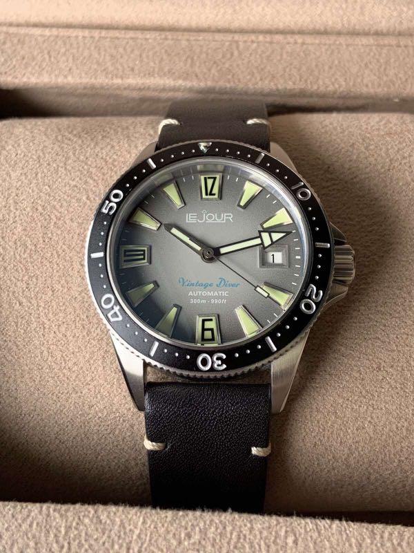 Le jour vintage 2025 diver