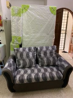 (Category: ) located in . Submitted by bundlethriftjade (Listing ID 1178977648, Image 1). Description: .
