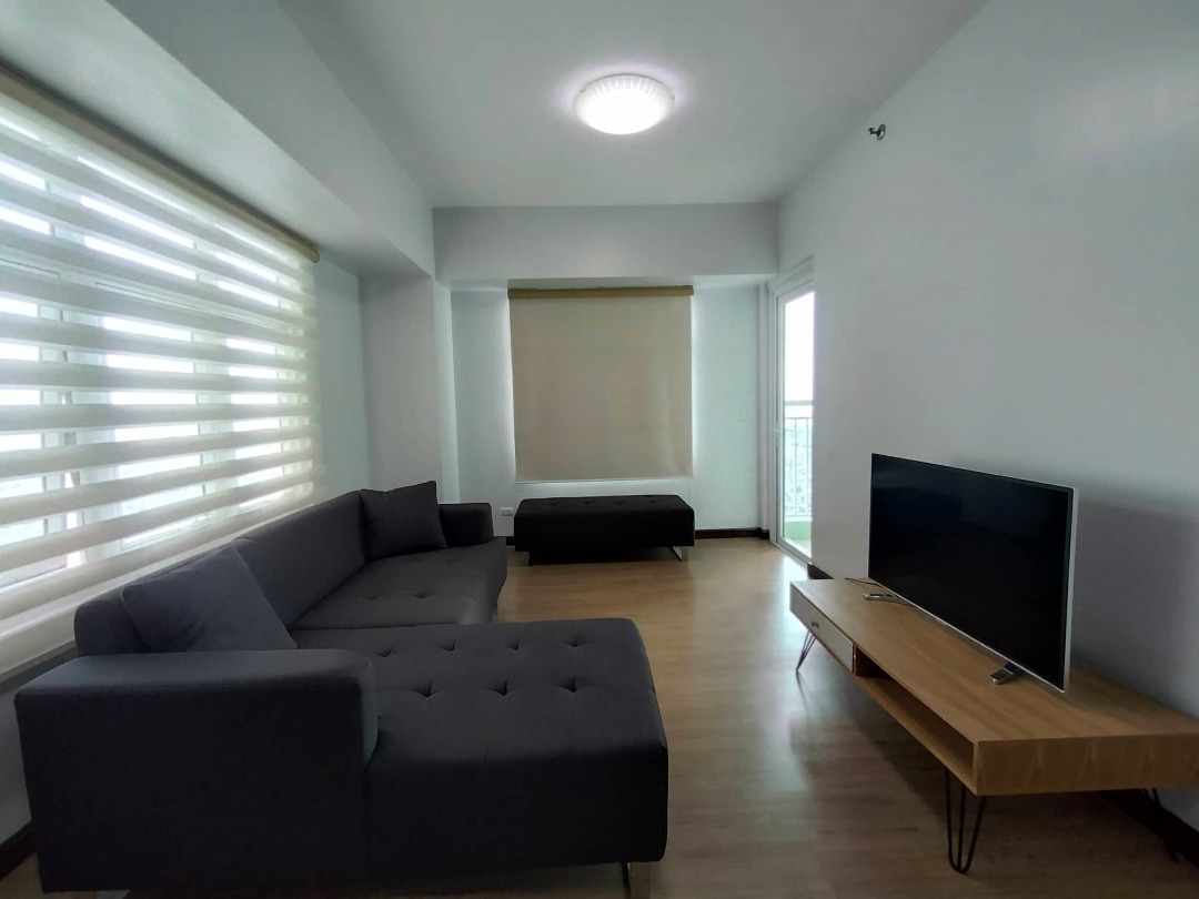 3BR on Higher Floor at Meranti Two Serendra Global City BGC Near High