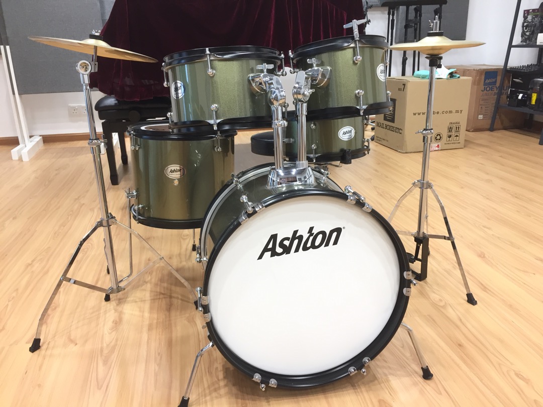 Ashton drum kit cheap