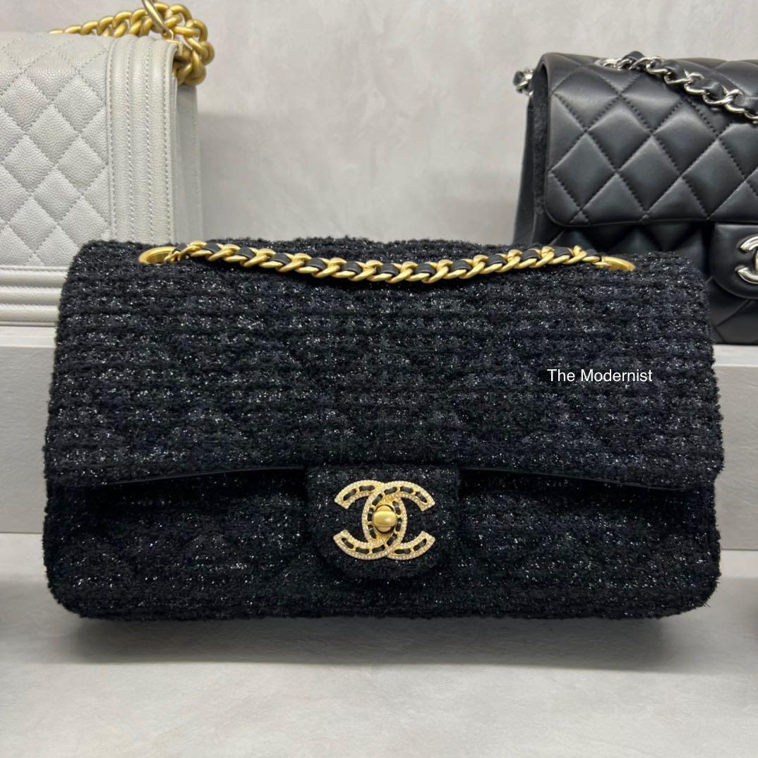 Authentic Second Hand Chanel Tweed Classic Flap Bag PSS99000097  THE  FIFTH COLLECTION
