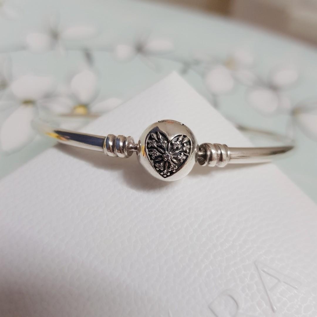 Heart of winter pandora new arrivals bangle