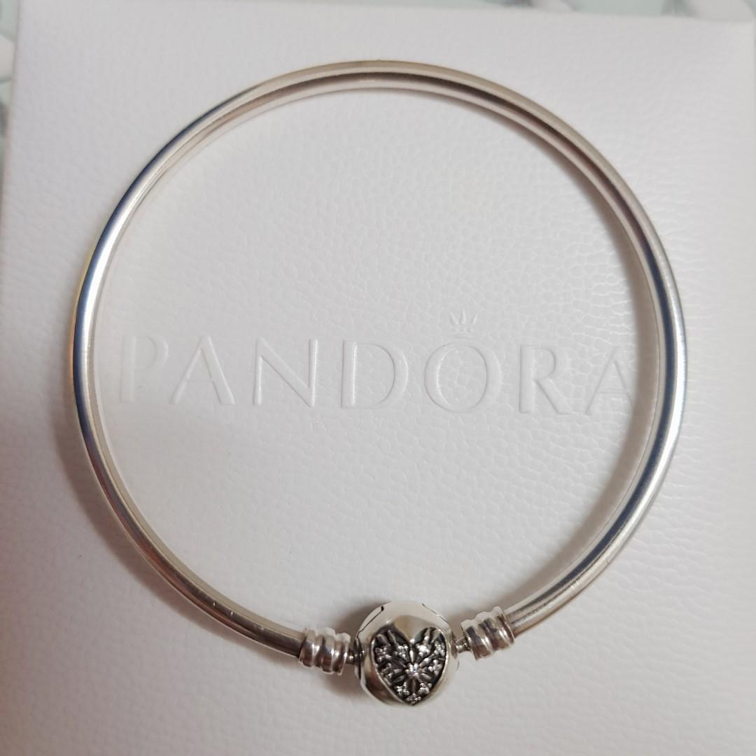 Authentic Size 19 Pandora Heart of Winter Bangle Limited Edition