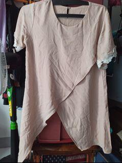 Blouse Cream Asimetris